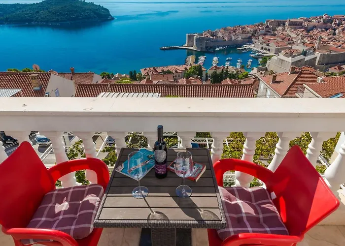 Amazing View Apartments Dijana